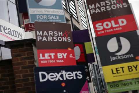 House prices see largest annual fall for 14 years – slipping 3.4%