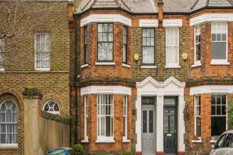 What is the Average Cost of a Two-Bedroom Flat in London?