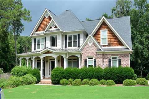 Flipping Houses in Pontiac: How Cash Home Buyers Can Help